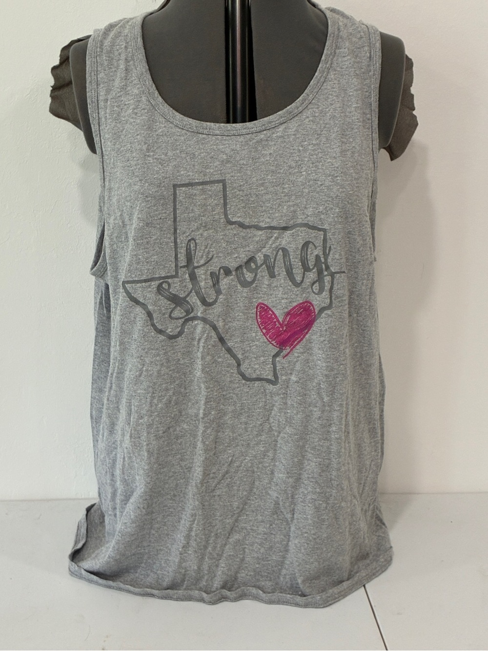 Texas Strong Graphic Tank Top Plus Size 2X Sleeveless Shirt Gray GUC
